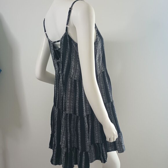 Free People Tiered Ruffle Boho Mini Dress Size Small Scoop Neck Strappy - Picture 8 of 8